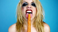 Blondes woman Lexi Belle