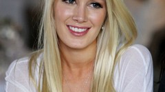 Blondes woman models Heidi