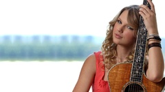 Blondes woman Music taylor