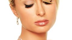 Blondes woman Paris Hilton