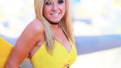 Blondes woman Pokemon cosplay