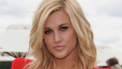 Blondes woman pussycat dolls