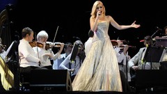 Blondes woman singers katherine