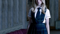 Blondes woman taylor momsen