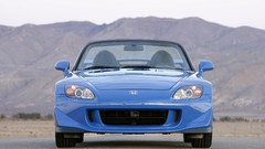 Blue Mountains cars front convertible blurred front view 