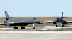 Bomber Lancer B1 Lancer
