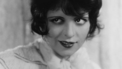 Bowclara plastic agethe high