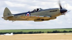 Britain Warbird fighters Supermarine