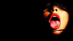 Brunette tongue gilr