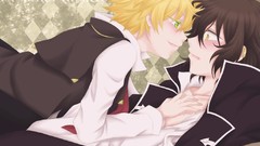 Brunettes blondes green eyes