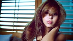 Brunettes Delaram Razavi