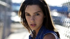 Brunettes fon denise schaefer