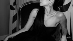 Brunettes Ksenia Solo