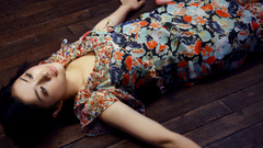 Brunettes lying down