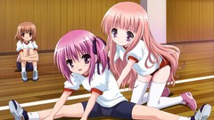 Brunettes Sports pink hair