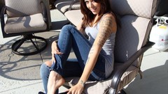 Brunettes tattoos woman jeans