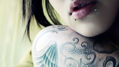 Brunettes tattoos woman lips