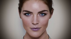 Brunettes woman blue eyes