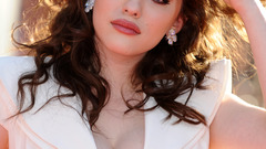 Brunettes woman cleavage kat