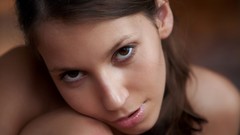 Brunettes woman close-up eyes