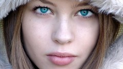 Brunettes woman Daveigh Chase