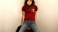 Brunettes woman jeans ellen