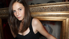 Brunettes woman kaya scodelario