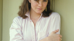 Brunettes woman lea thompson