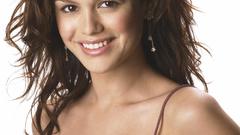 Brunettes woman long hair