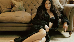 Brunettes woman Monica Bellucci