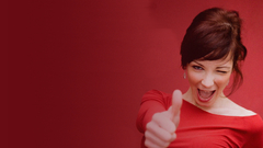 Brunettes woman thumbs up