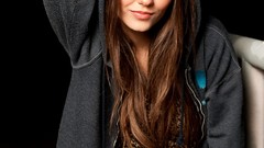 Brunettes woman victoria justice