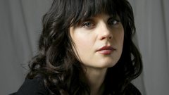 Brunettes woman zooey deschanel