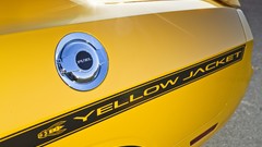 Cap gas jackets dodge challenger Dodge Challenger SRT8 yellow 