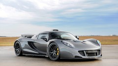 Cars airfield Hennessey Venom GT Hennessey Venom