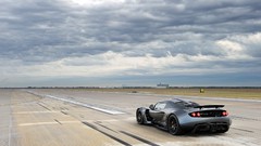 Cars airfield Hennessey Venom GT Hennessey Venom