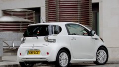 Cars Aston Martin Cygnet white cars Aston Martin Cygnet