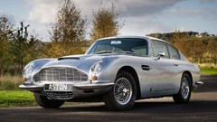 Cars aston martin db5