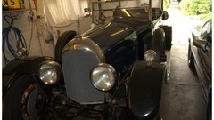 Cars Aston Martin retro