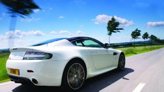 Cars Aston Martin Vantage