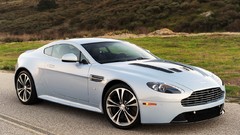 Cars Aston Martin Vantage v12