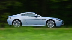 Cars Aston Martin Vantage v12 Aston Martin V12 Vantage