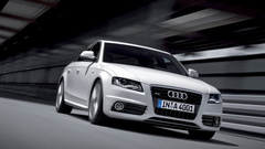 Cars audi a4 white