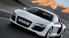 Cars audi r8 white