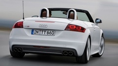 Cars Audi TT RS