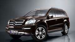 Cars brown Mercedes-Benz GL350