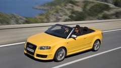 Cars cabrio Audi RS4