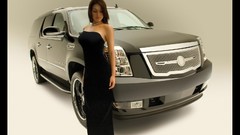 Cars Cadillac Escalade strut