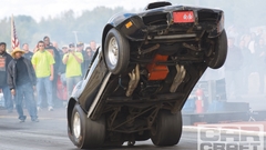 Cars chevrolet corvette wheelie