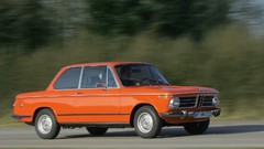 Cars classic cars BMW 2002 tii Reconstructed